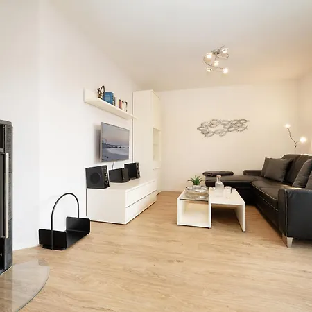 Apartment Kirschgarten 14